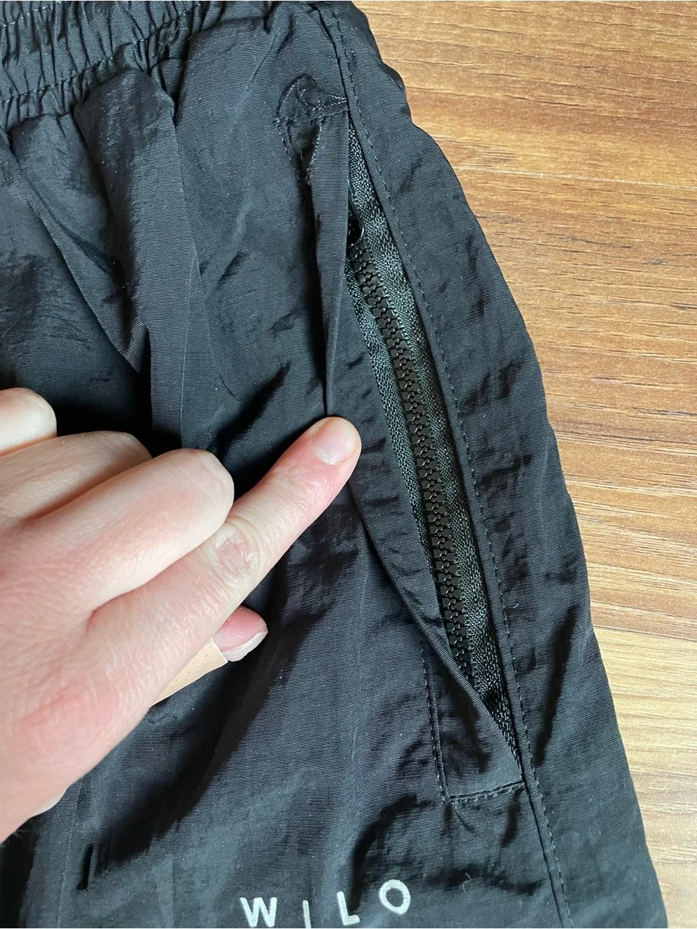 Wilo‎ The Label Women's Parachute Joggers Nylon Pants Size Large Black